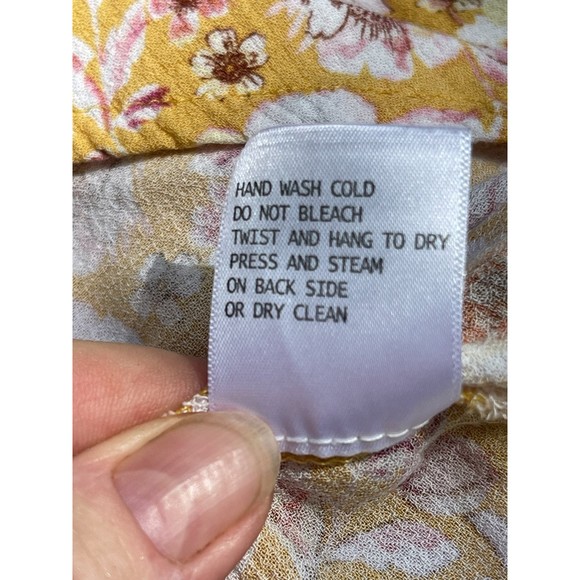 Rachel Zoe yellow flowered top flared sleeve size‎ Medium - Picture 6 of 6